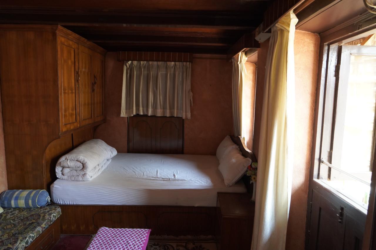 Moonlight Guest House Bhatgoan Exterior foto